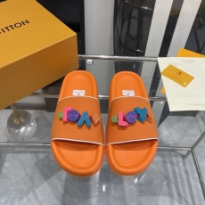 Louis Vuitton Slippers